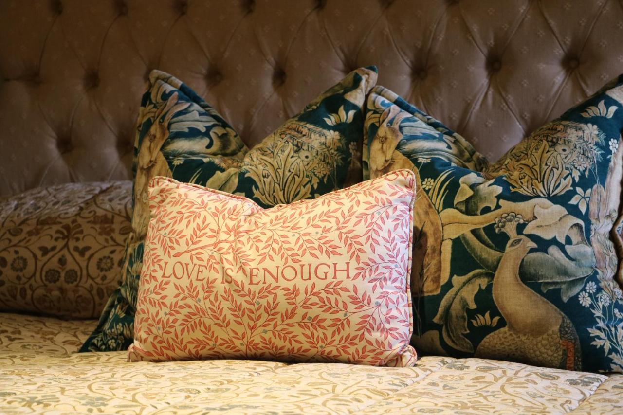 Hever Castle Luxury Bed And Breakfast 에덴브리지 외부 사진