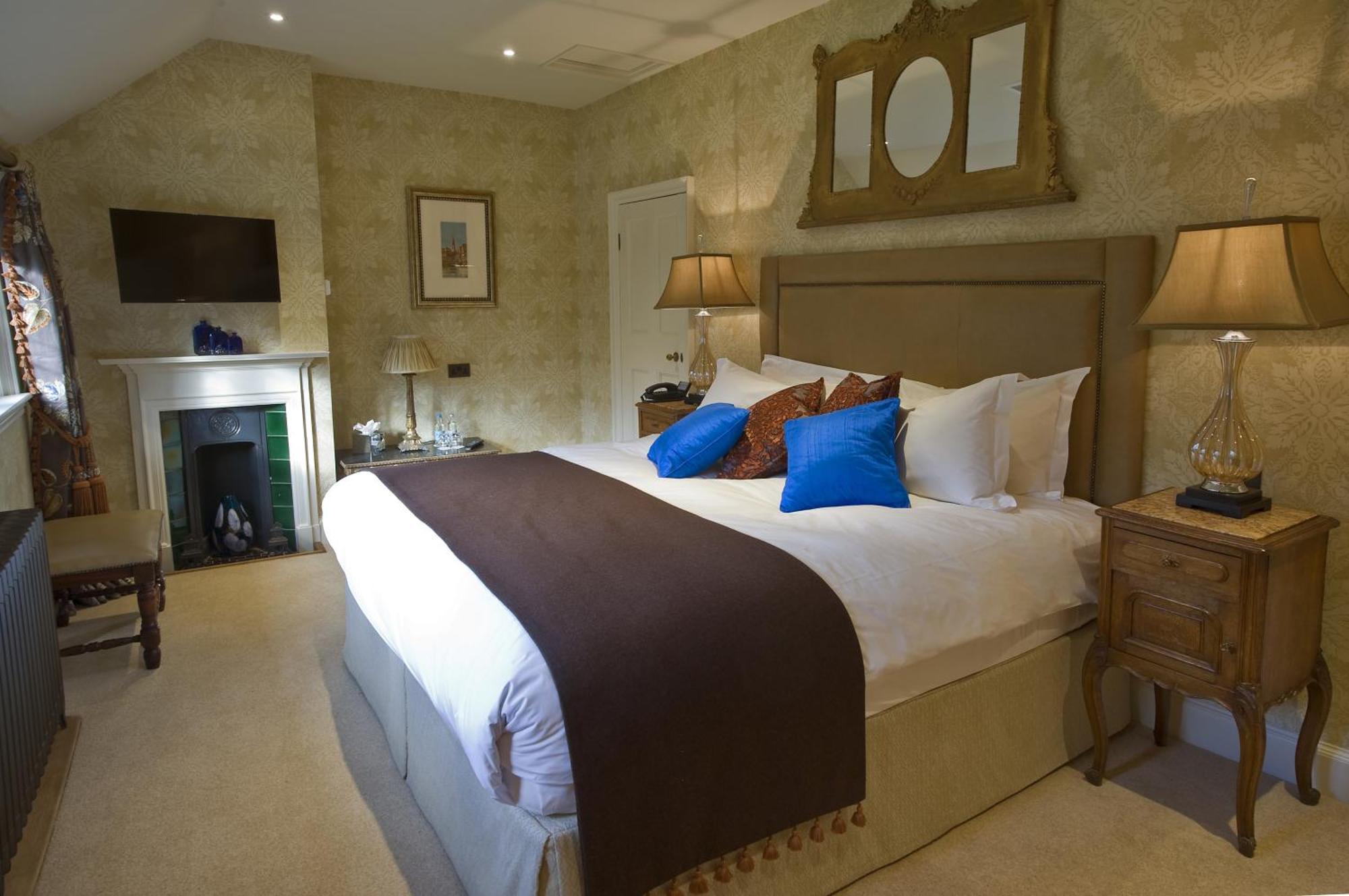 Hever Castle Luxury Bed And Breakfast 에덴브리지 객실 사진